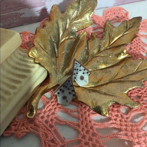 Vintage Porcelain Birdhouse Earrings Posts Studs Birdhouse Pierced Earrings - Picture 7 of 15